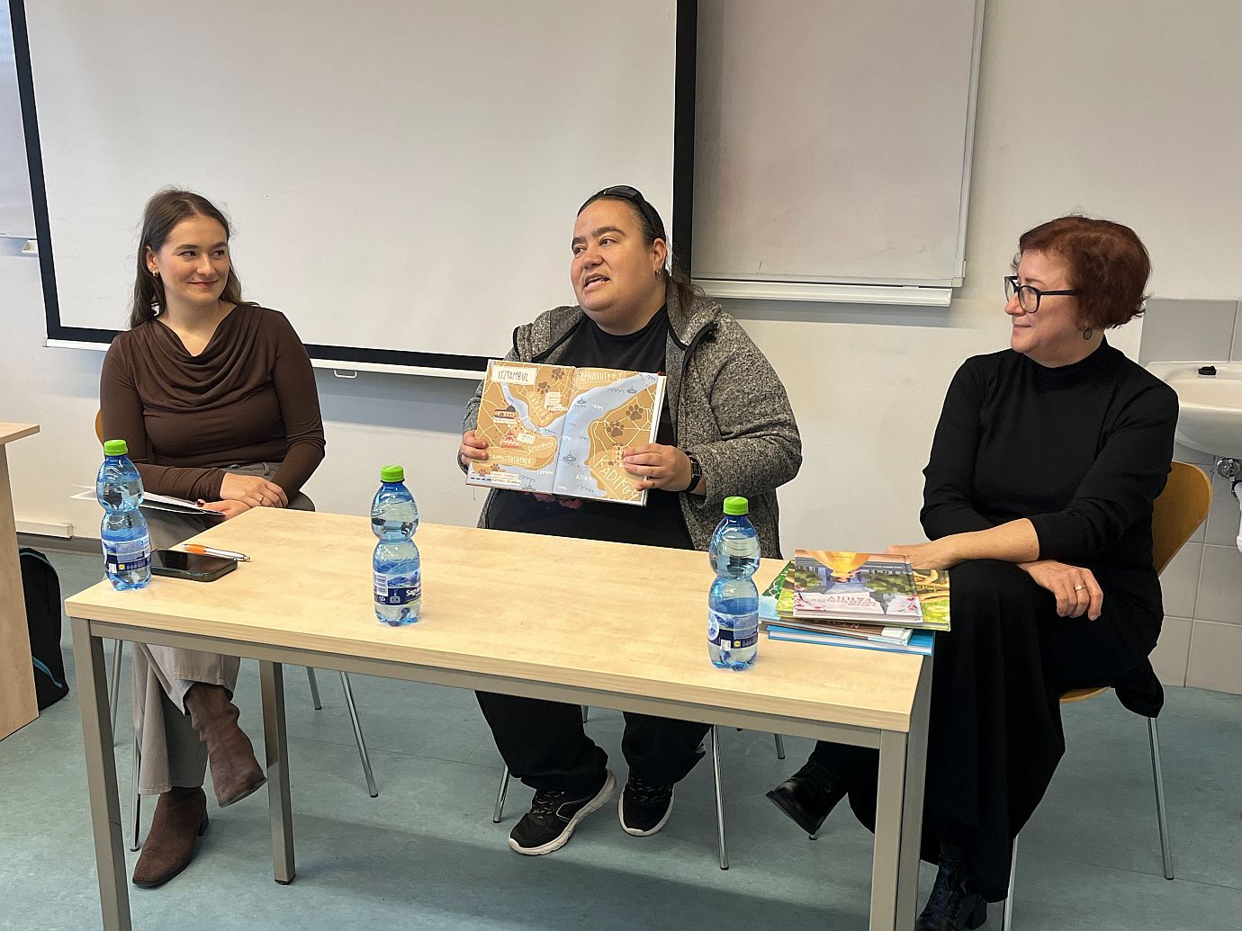 Gyerkockonyvlapozo 01