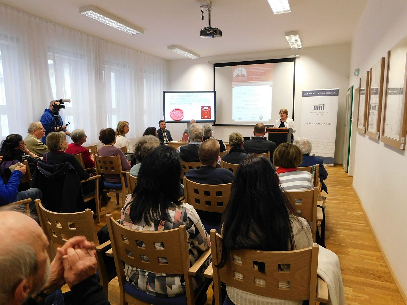 Angyal Laszlo es Greczi Zsoldos Eniko konyvbemutatoja 06