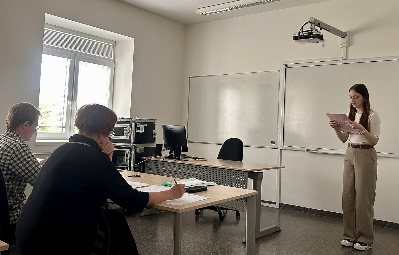 szep magyar beszed kari fordulo nyitran 01